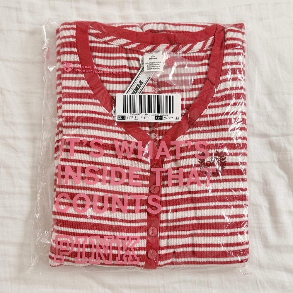 New PINK Victoria’s Secret Candy Cane Stripes Thermal Long Sleeve Onesie Large - Picture 2 of 4